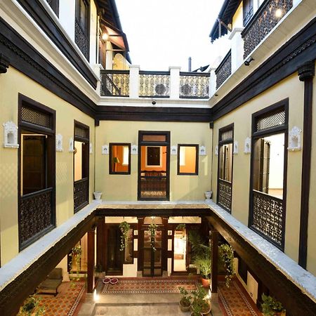 Bed and Breakfast Deewanji Ni Haveli à Ahmedabad Extérieur photo