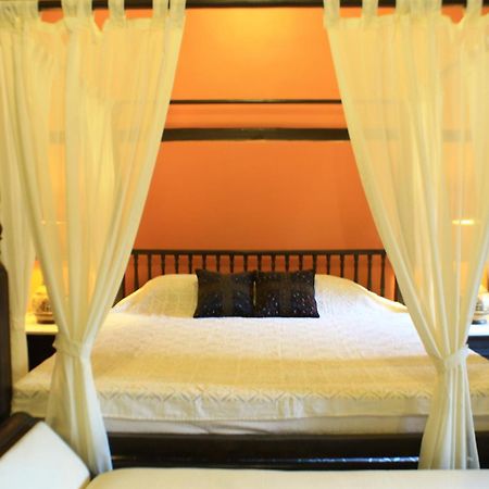 Bed and Breakfast Deewanji Ni Haveli à Ahmedabad Extérieur photo