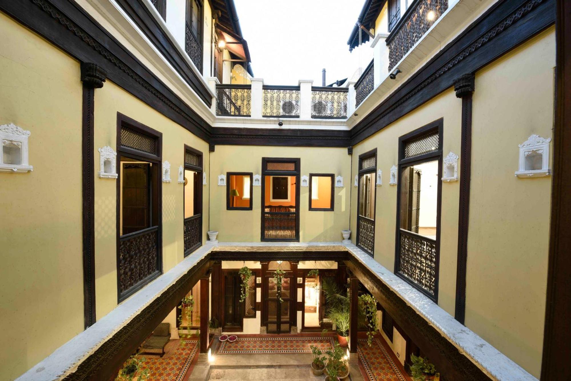 Bed and Breakfast Deewanji Ni Haveli à Ahmedabad Extérieur photo