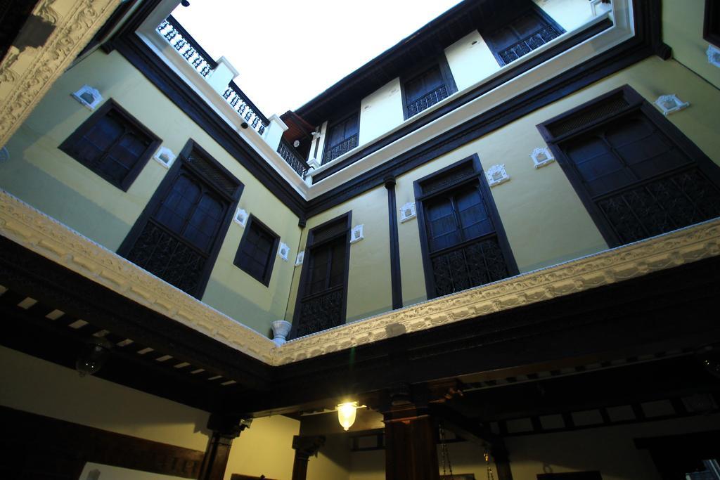 Bed and Breakfast Deewanji Ni Haveli à Ahmedabad Extérieur photo